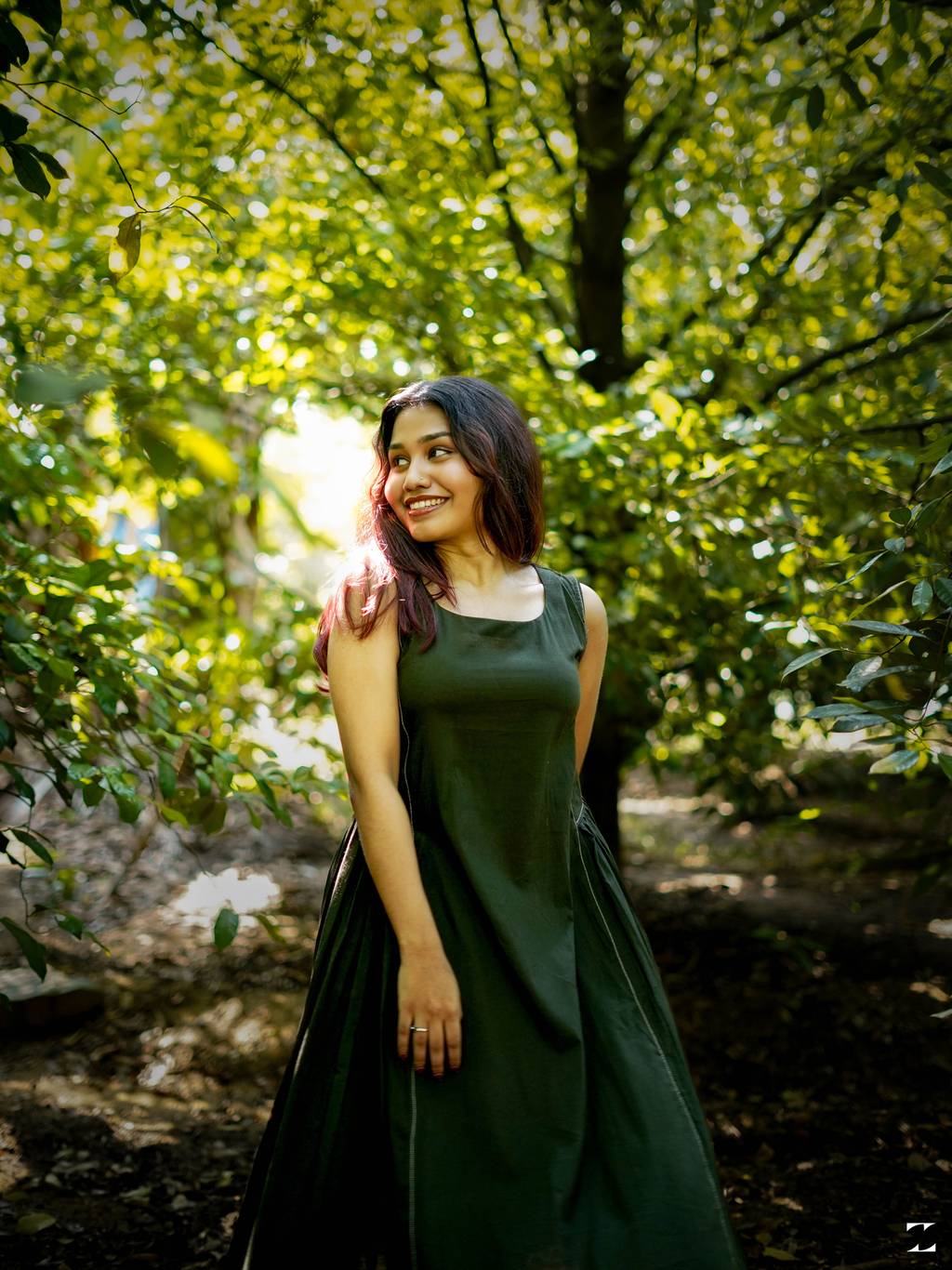Forest green dress – view 1