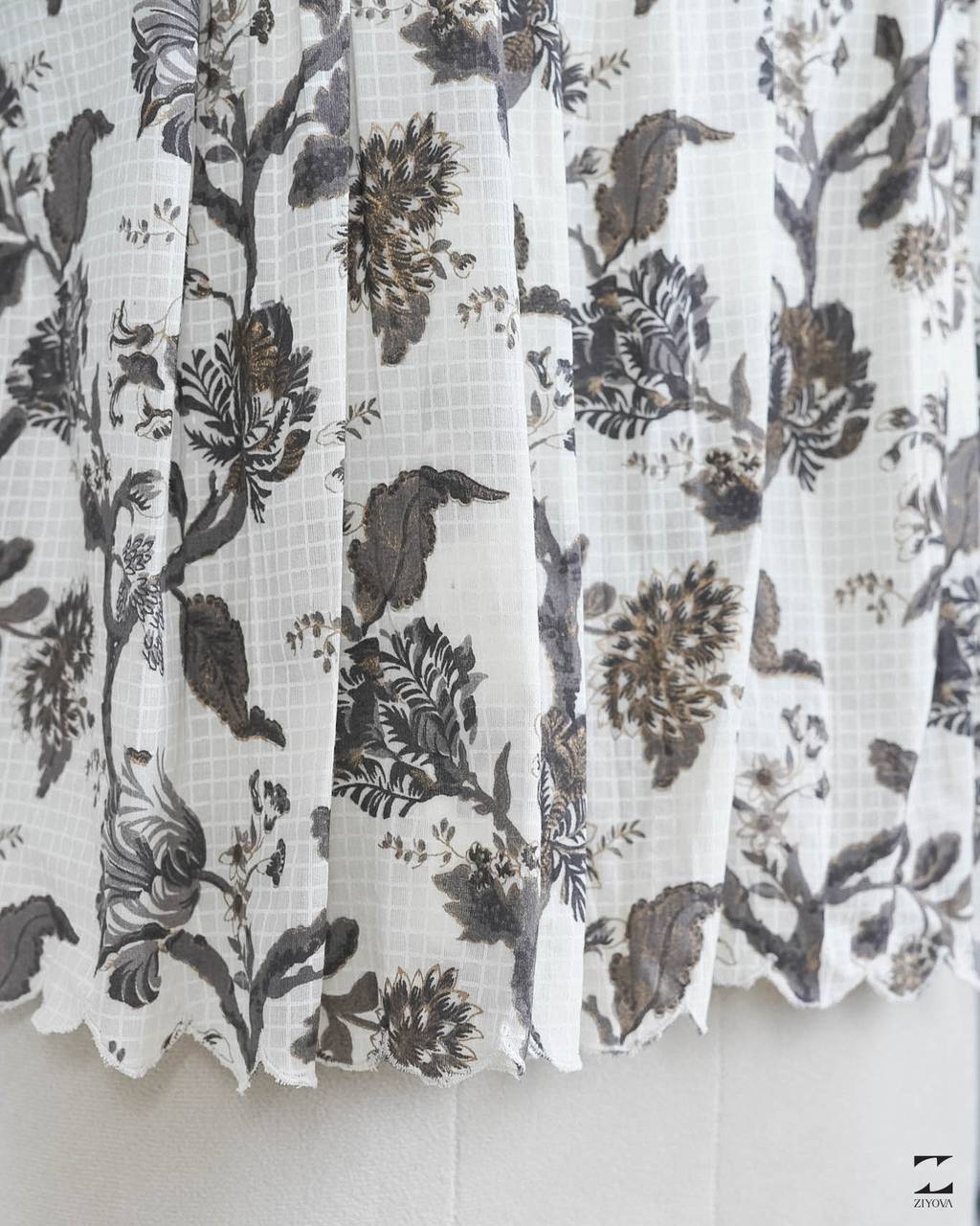Floral grey pleat tops – view 5