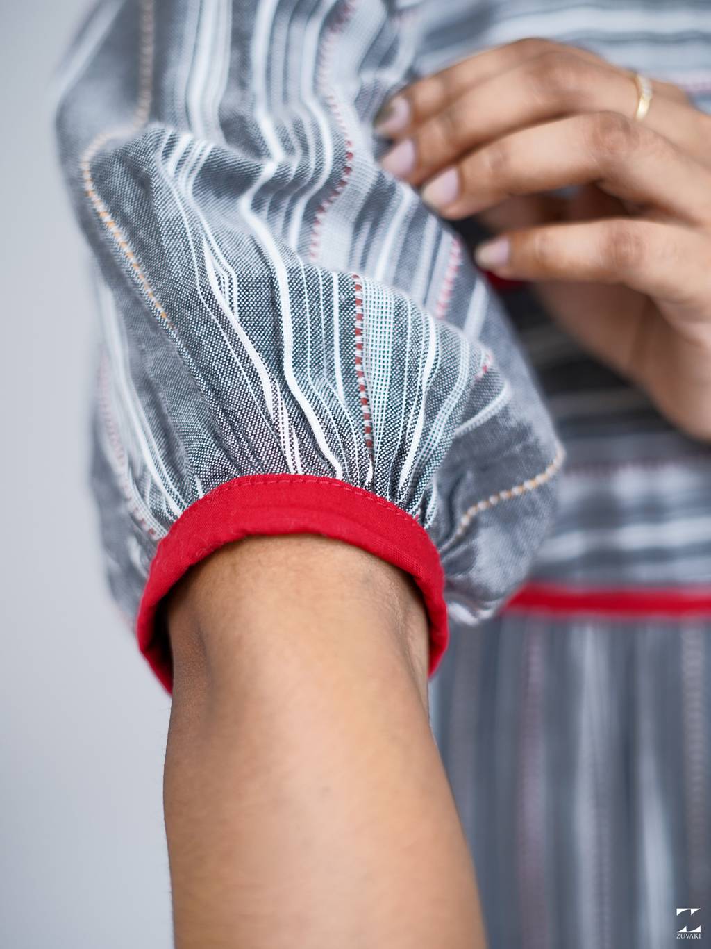 Grey ember dress – view 5