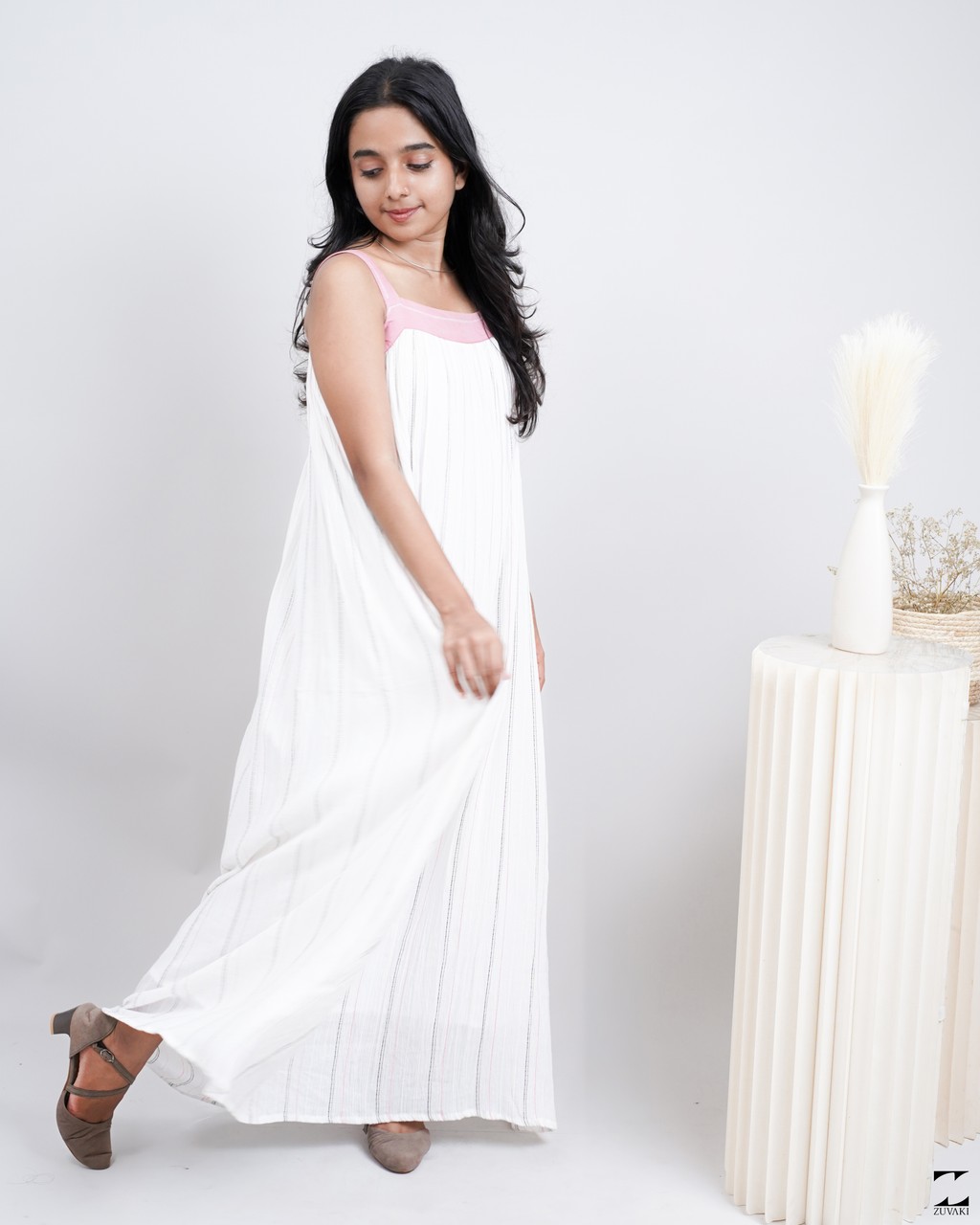 Pink salt long dress – view 2